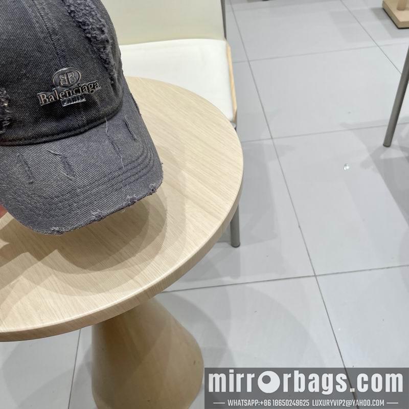 Balenciaga Hat 021008