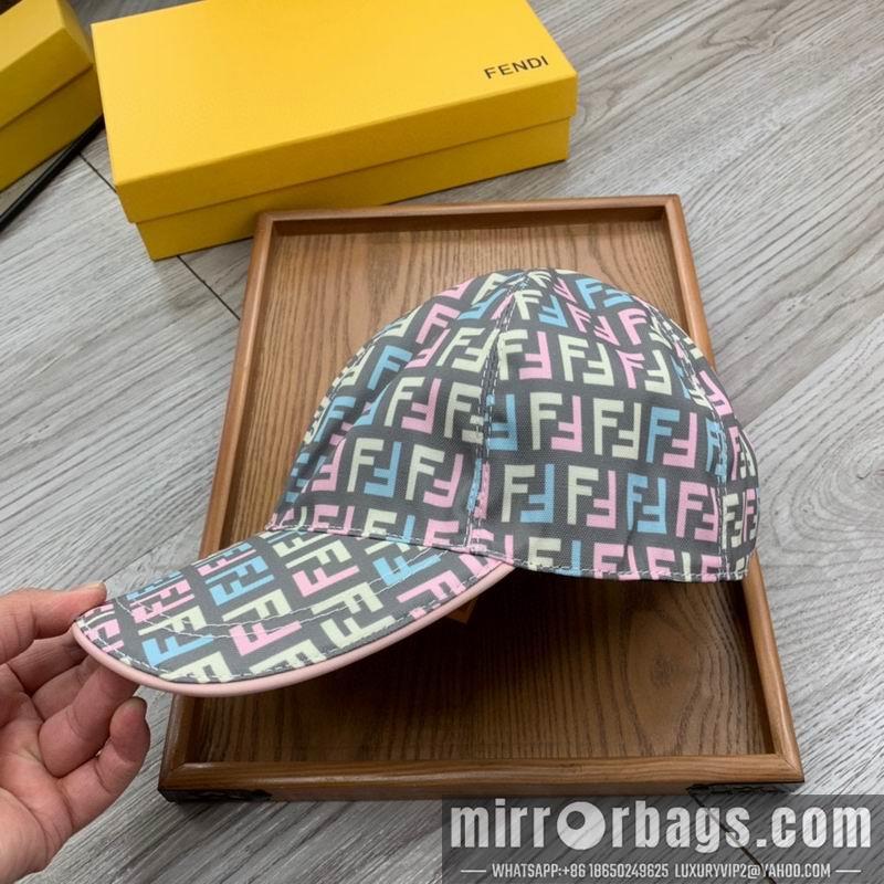 Fendi Hat dx105