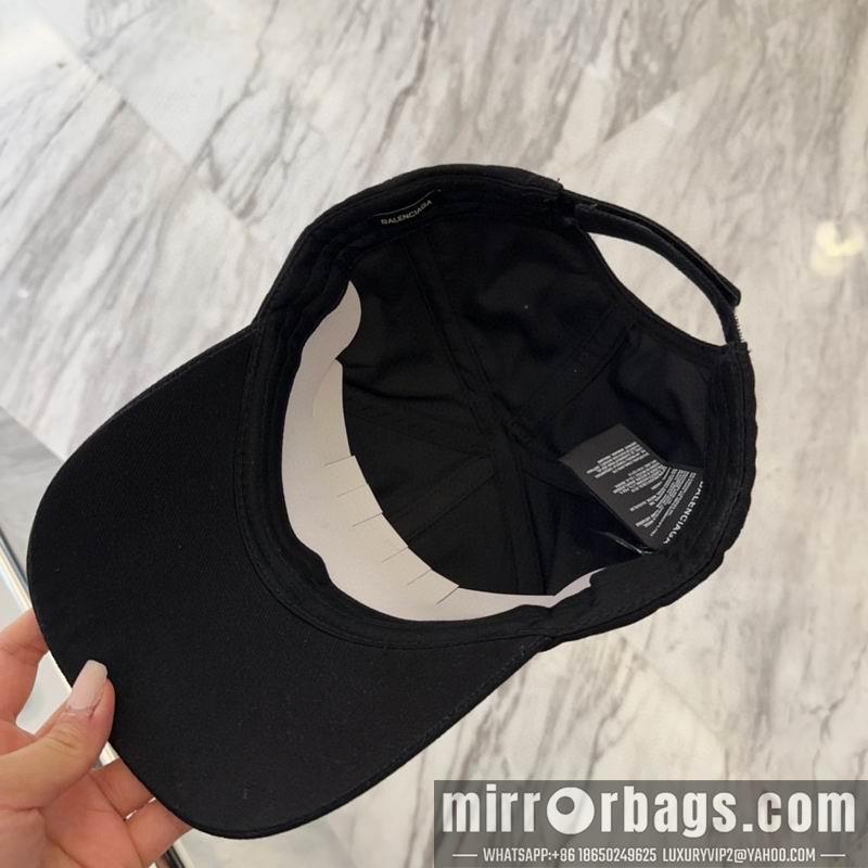 Balenciaga Hat dx52