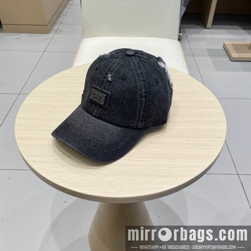 Prada Hat 040201