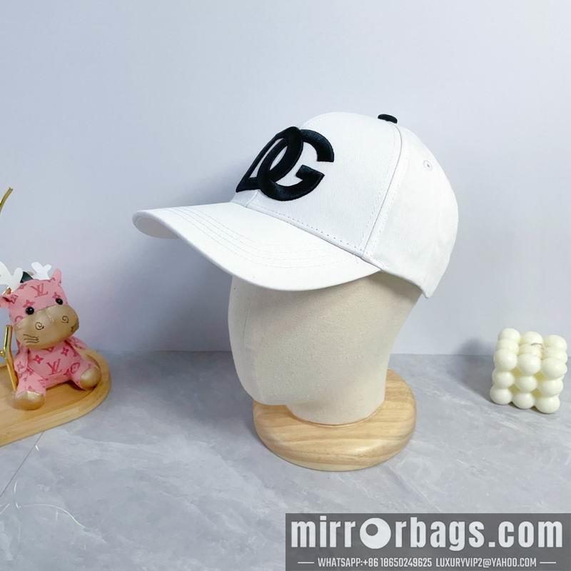 DG Hat dx16
