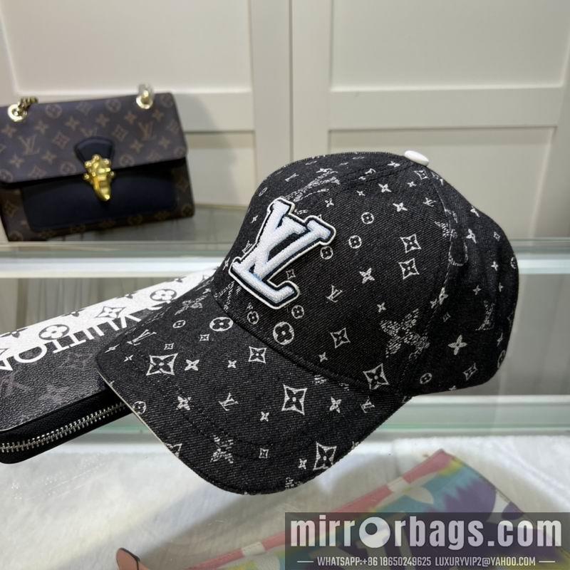 LV Hat dx16