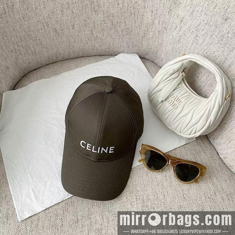 Celine Hat 090602