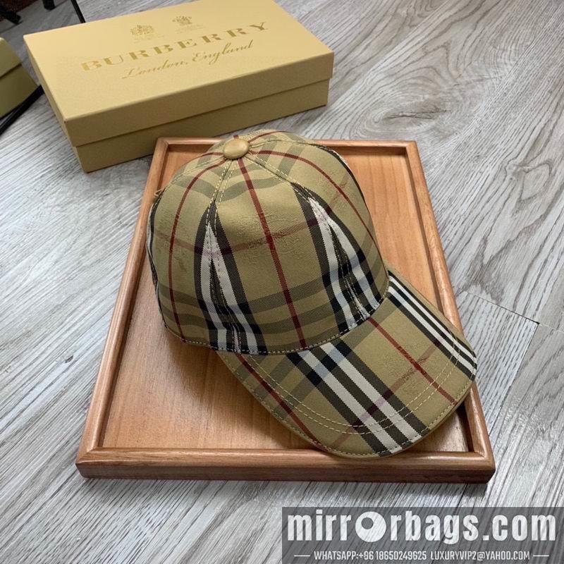 Burberry Hat32
