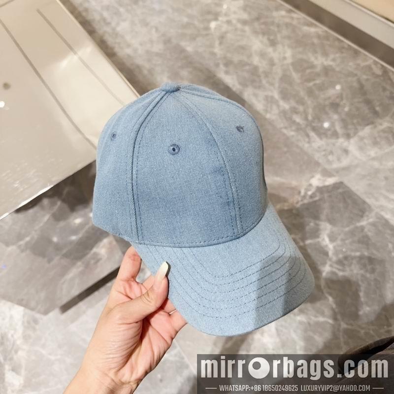 Burberry Hat 072803