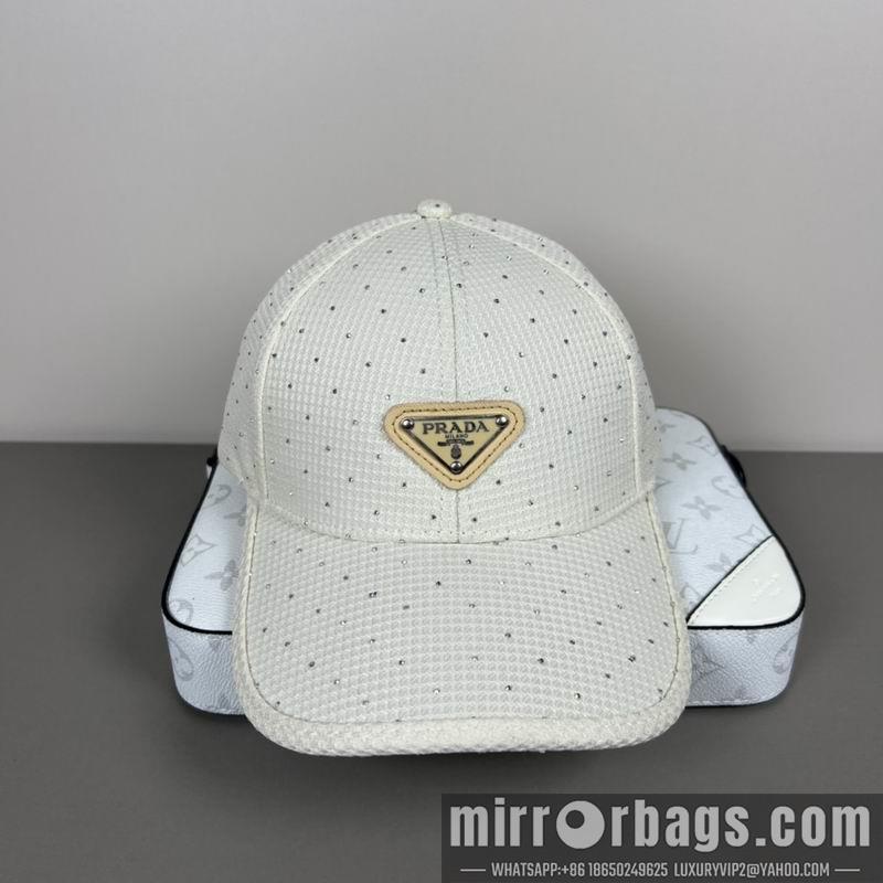 Prada Hat dx17