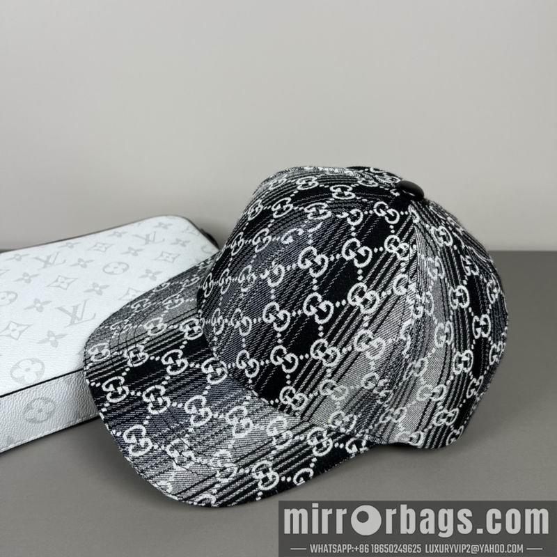 Gucci Hat dx48