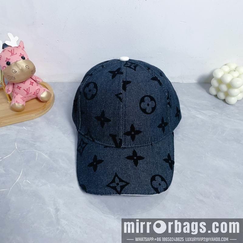 LV Hat dx32