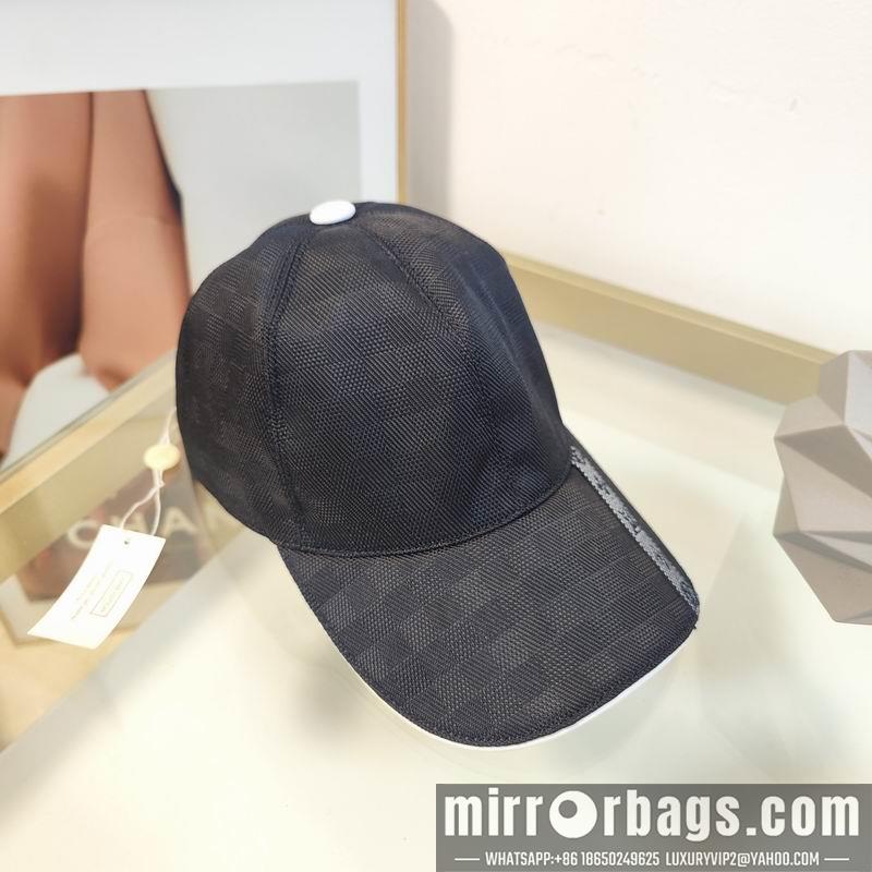 LV Hat dx115