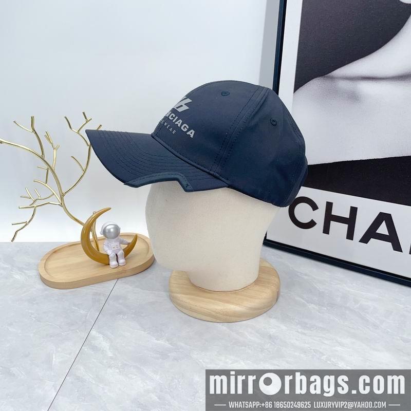 Balenciaga Hat dx56