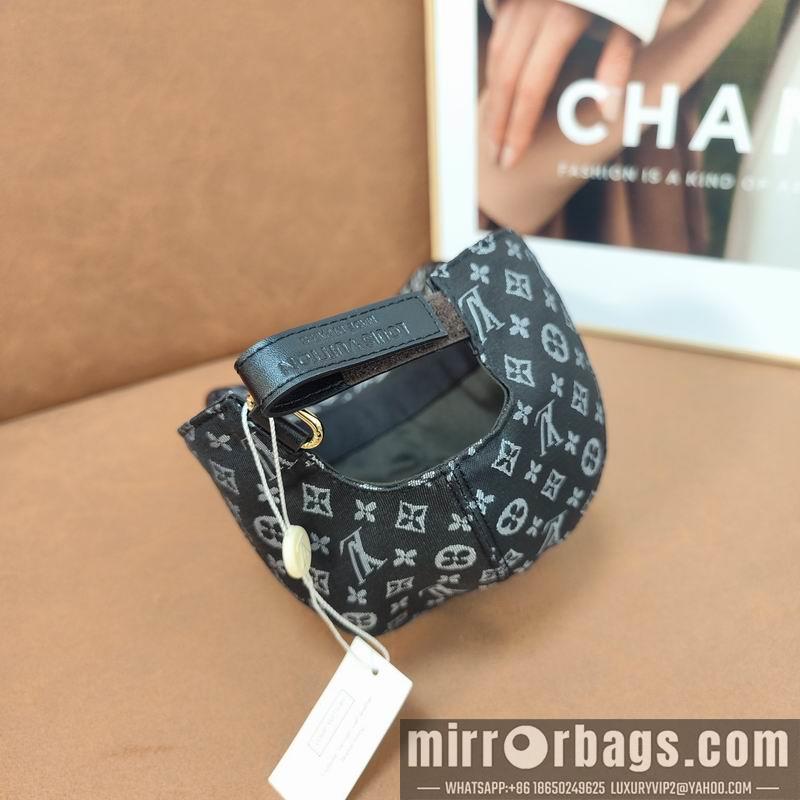 LV Hat dx79