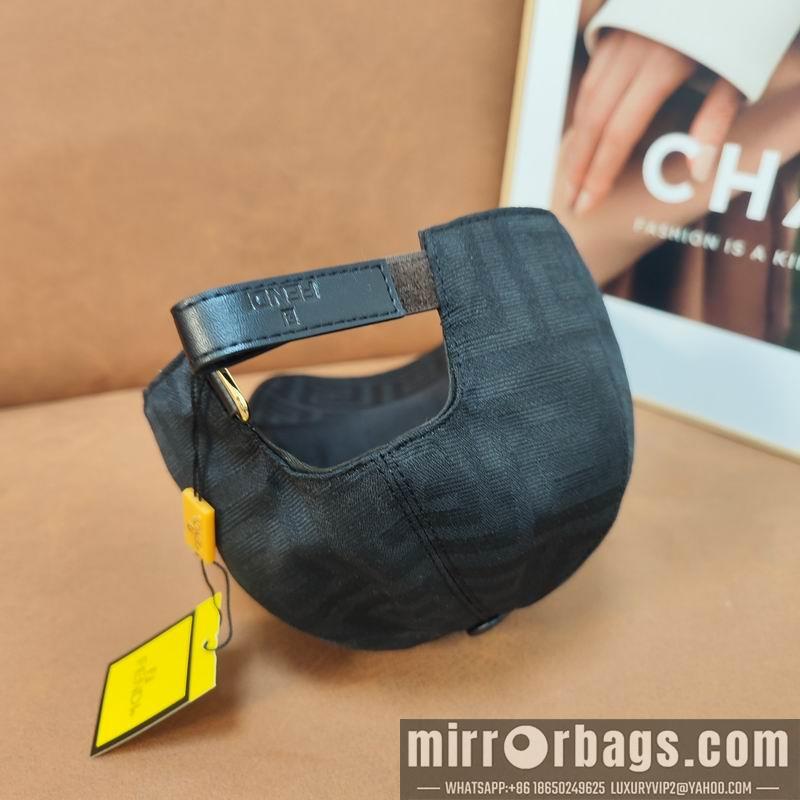 Fendi Hat dx47
