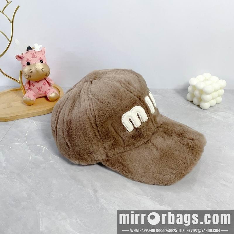 Miumiu Hat dx68