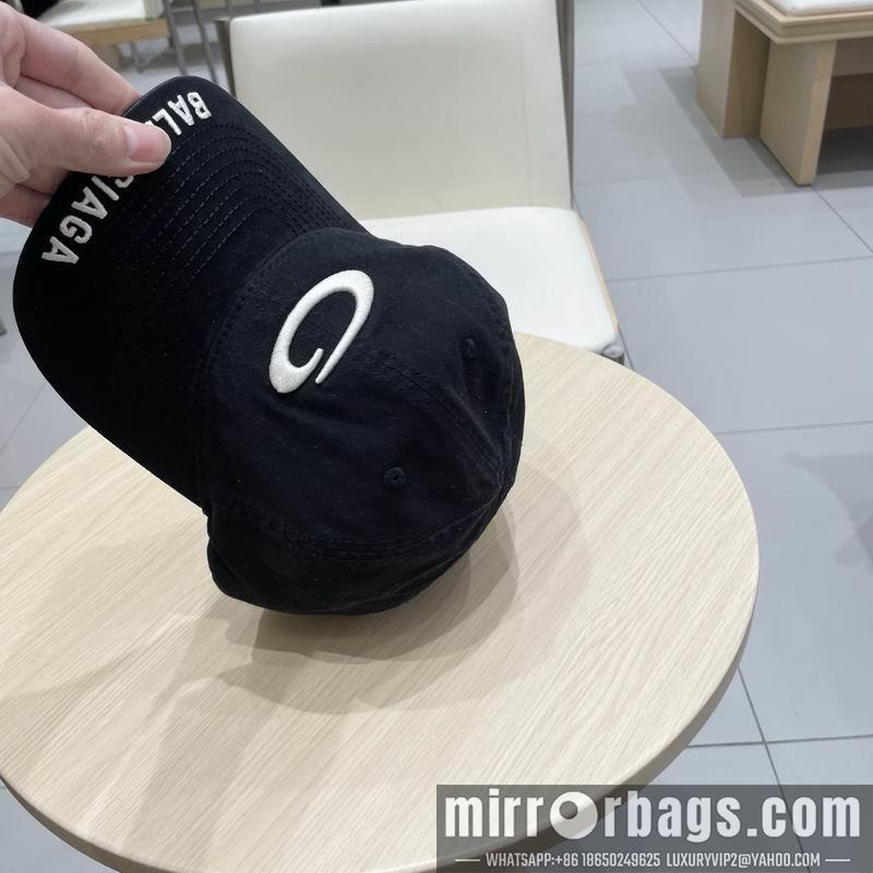 Balenciaga Hat 041403