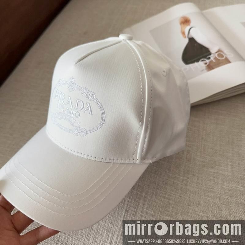 Prada Hat dx15