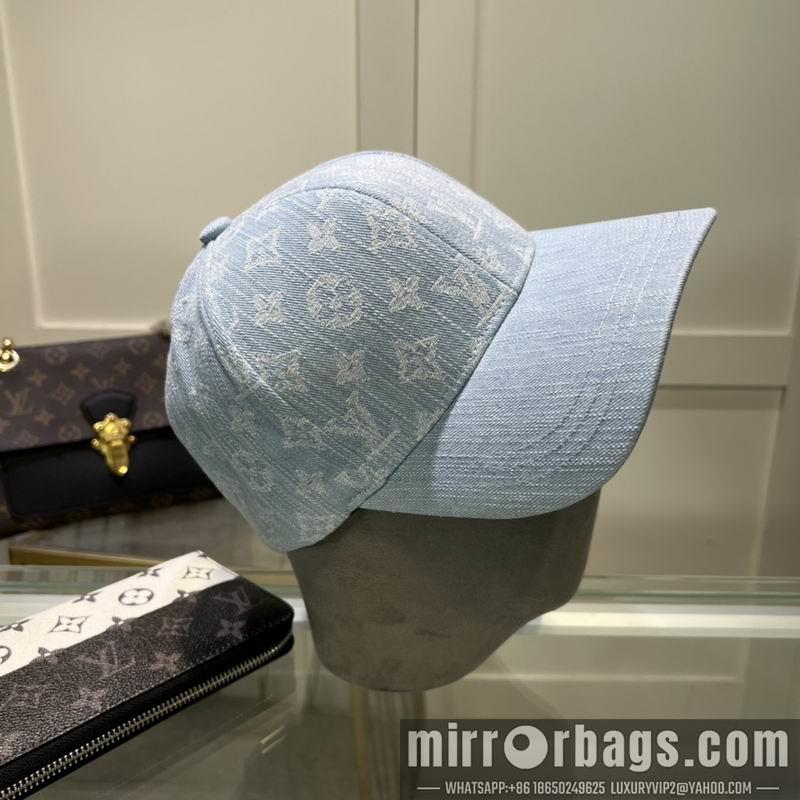 LV Hat dx126