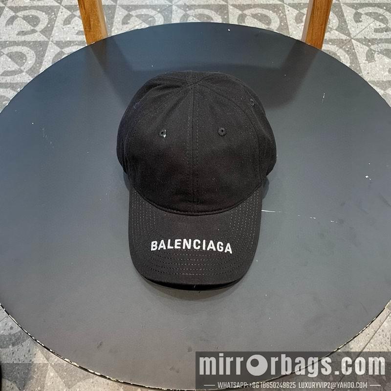 Balenciaga Hat 072302