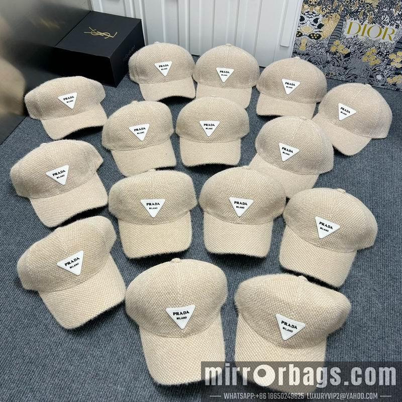 Prada Hat dx60