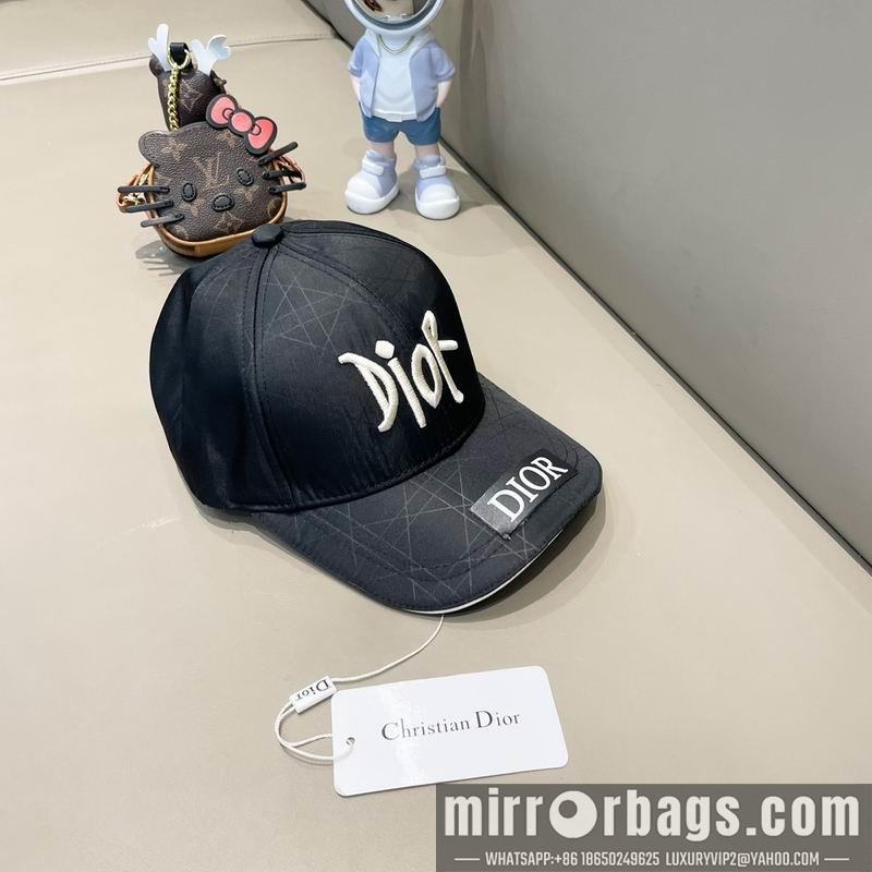 Dior Hat 072801