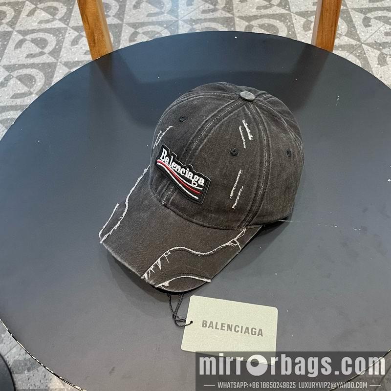 Balenciaga Hat 072303