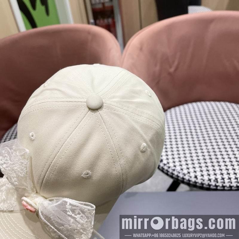 Chanel Hat 040201