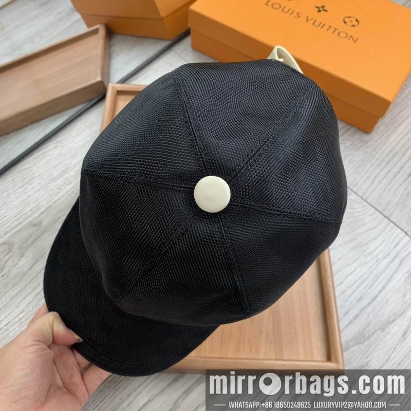 LV Hat dx152