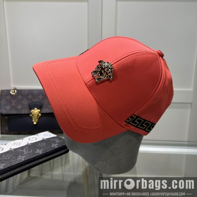 Versace Hat dx07