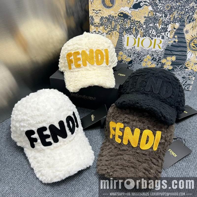 Fendi Hat dx73