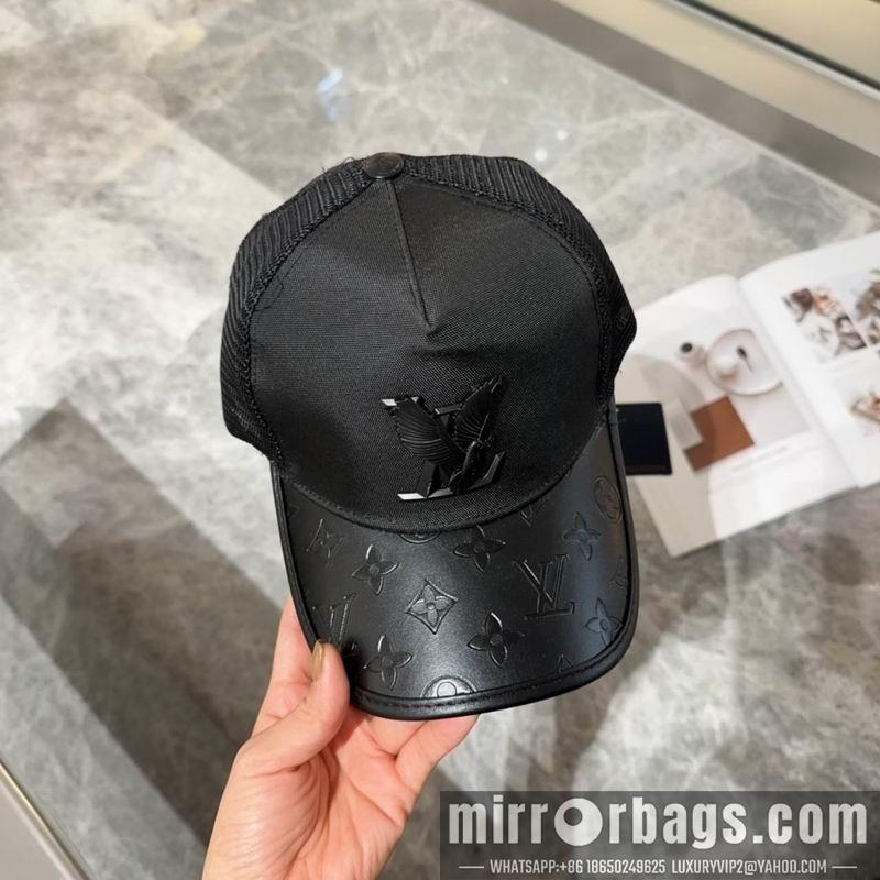 LV Hat 122123
