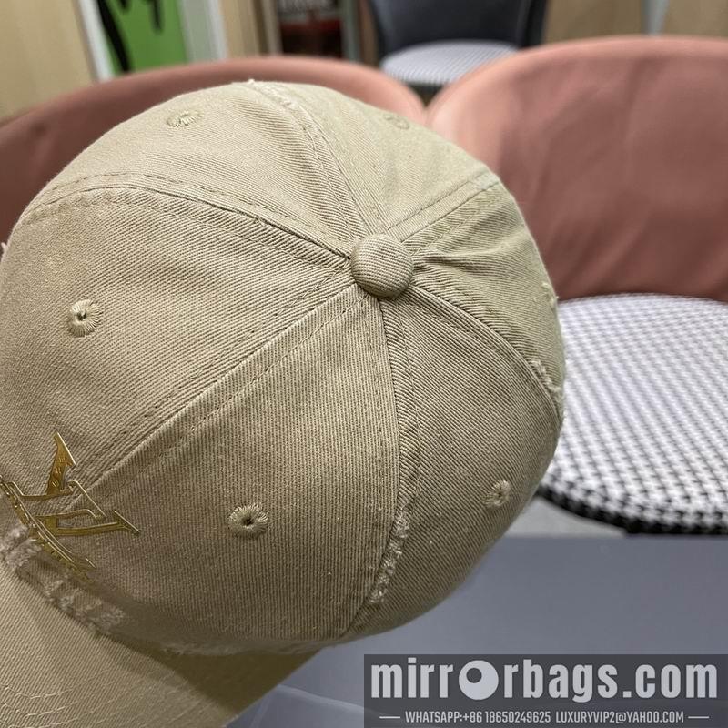 LV Hat 040206