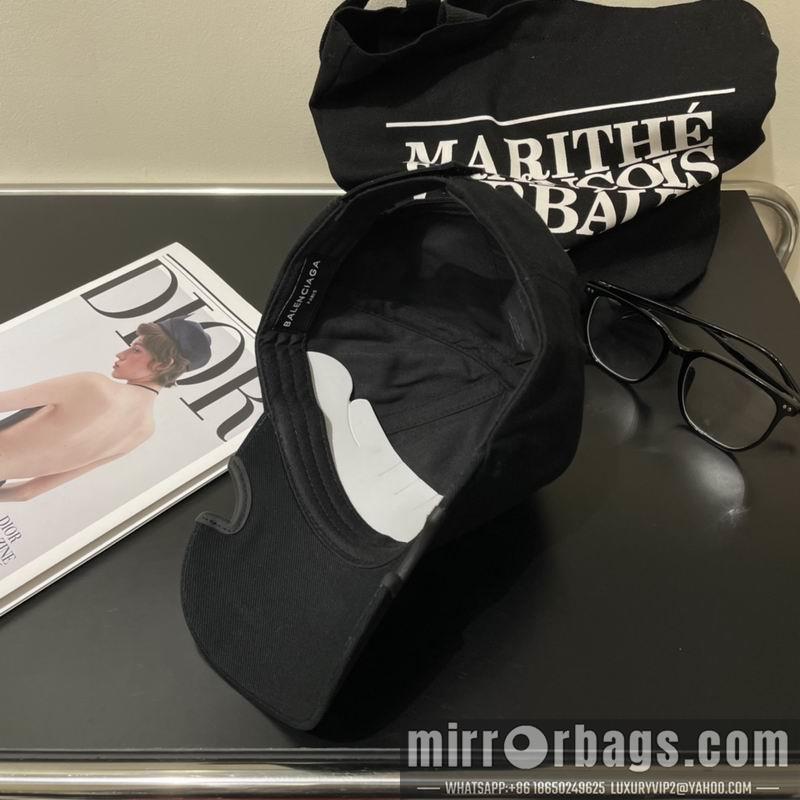 Balenciaga Hat 042803