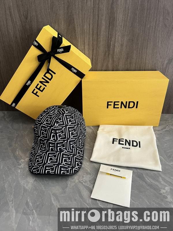 Fendi Hat dx60