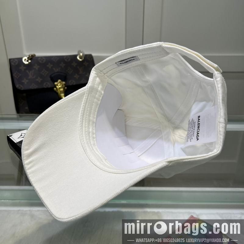 Balenciaga Hat dx44