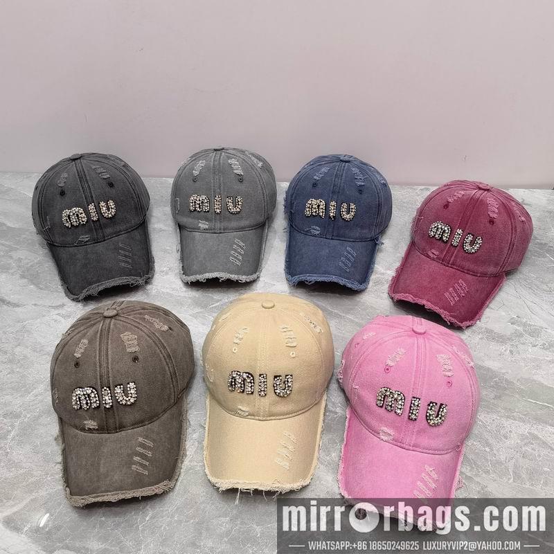 Miumiu Hat dx09