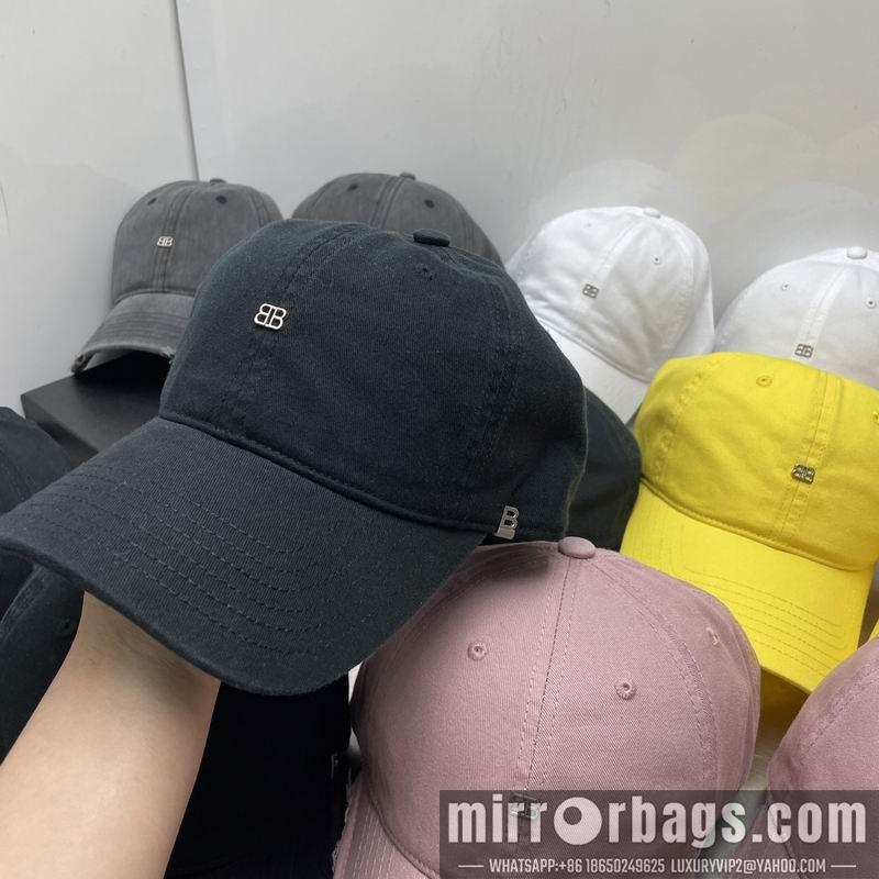 Balenciaga Hat dx61