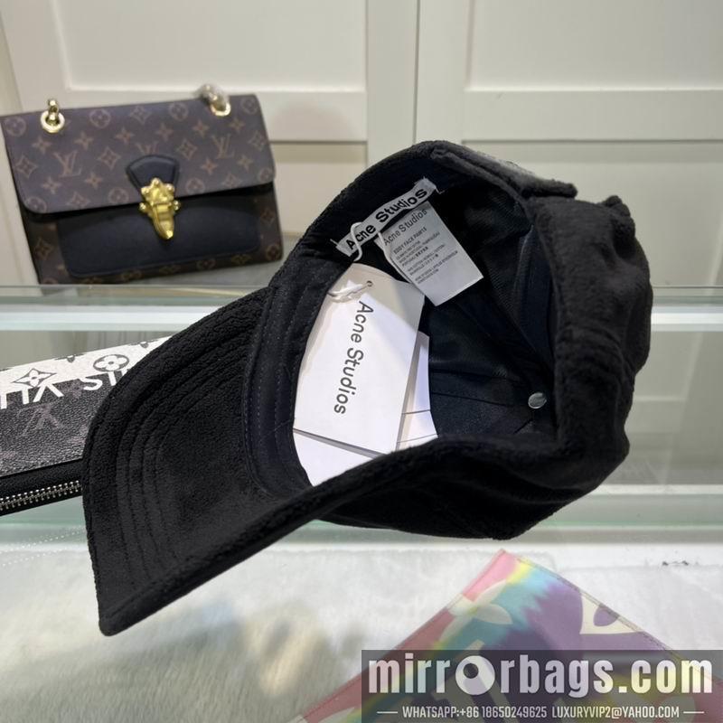 Ance Hat 122801