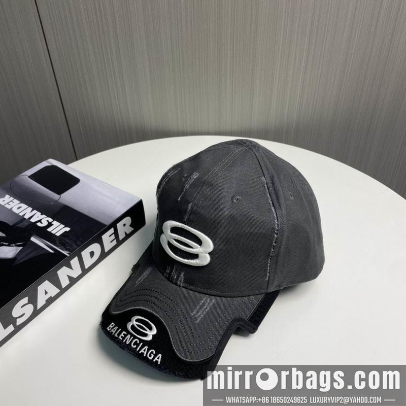 Balenciaga Hat dx57