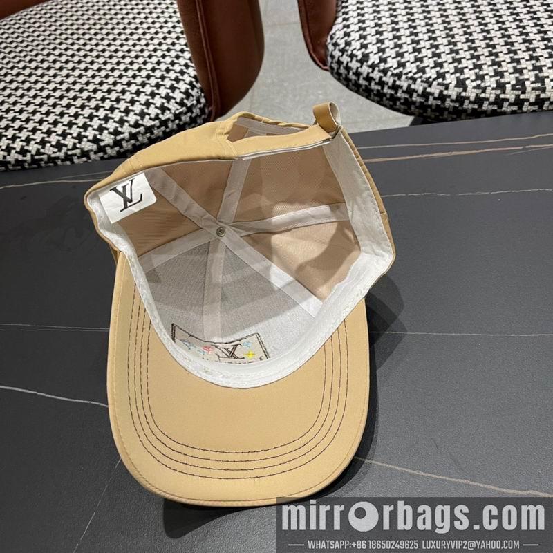 LV Hat 083001