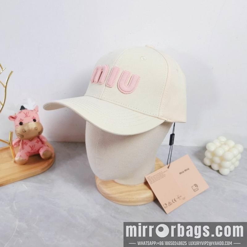 Miumiu Hat dx02