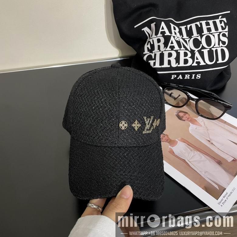 LV Hat dxn13