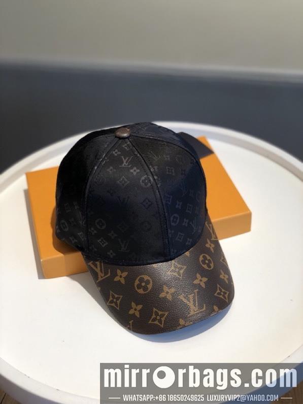 LV Hat 071202
