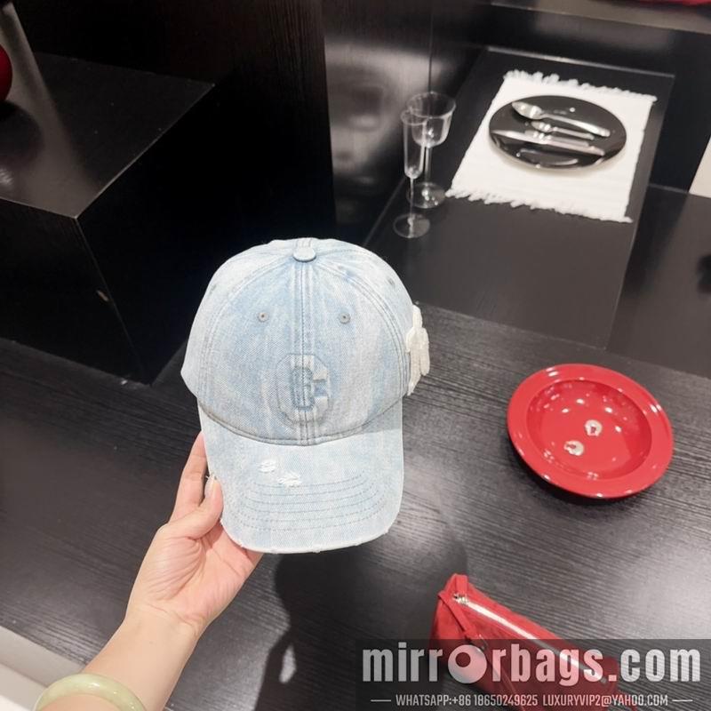 Celine Hat 083001