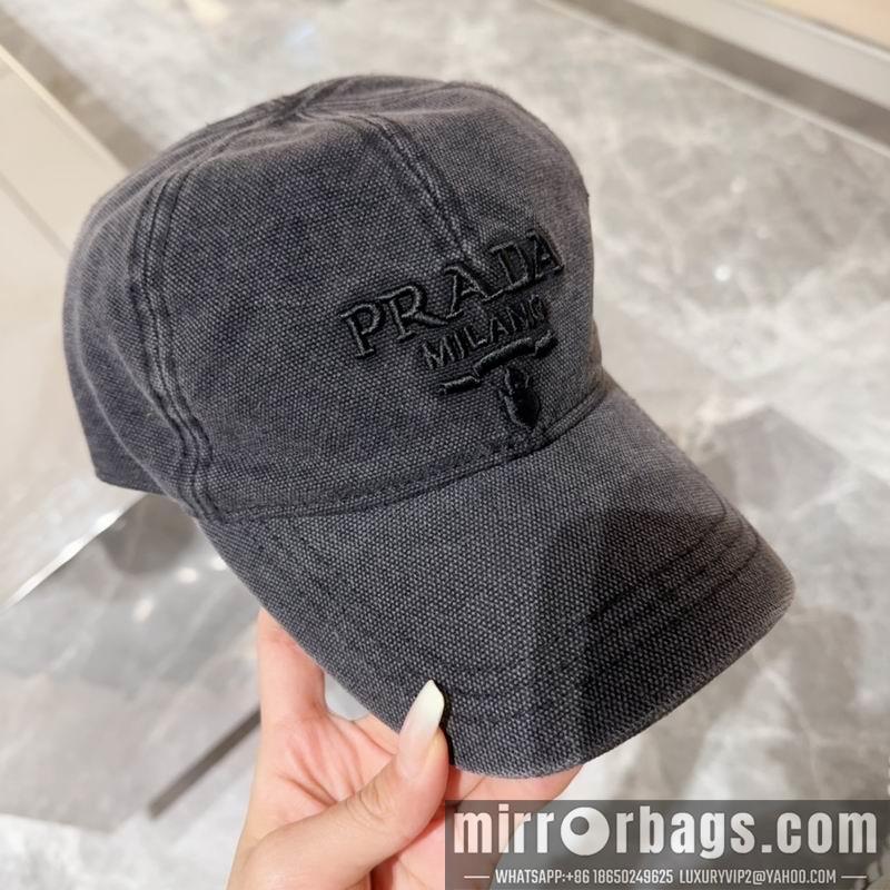 Prada Hat dx32