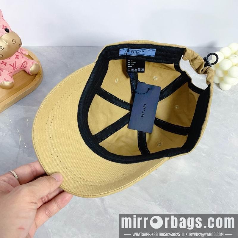 Prada Hat dx19