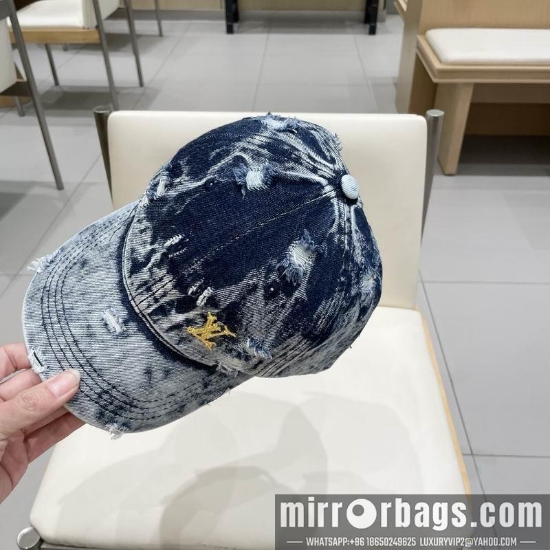 LV Hat 032001