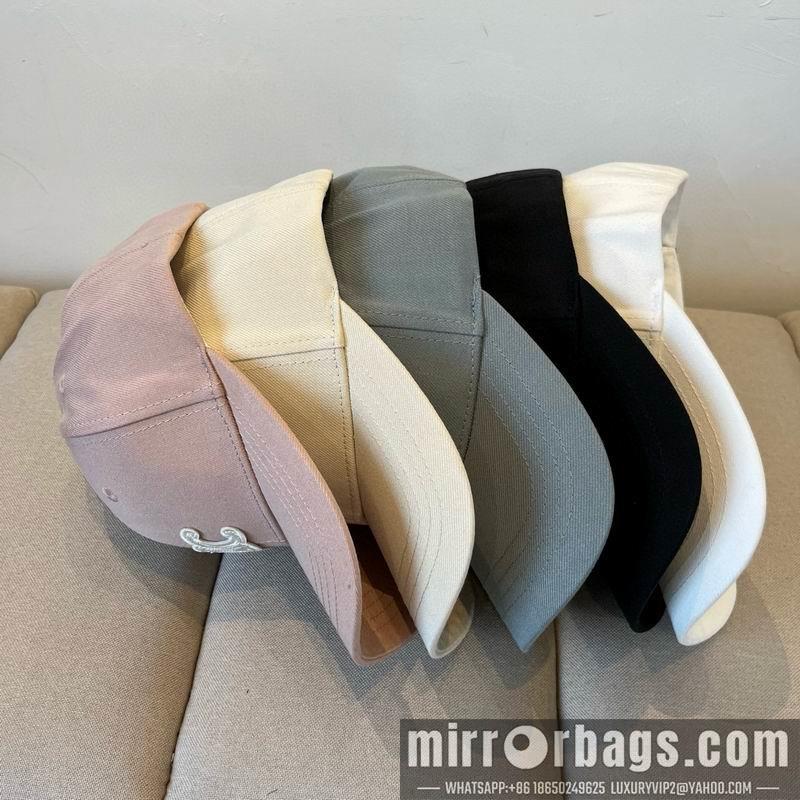Celine Hat dx43