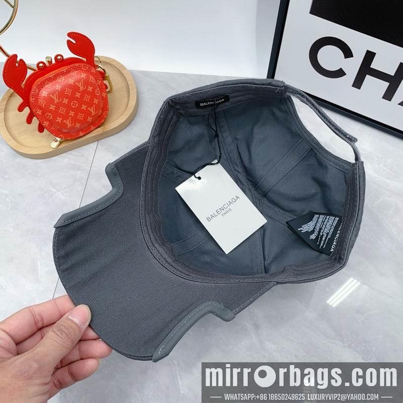 Balenciaga Hat dx124