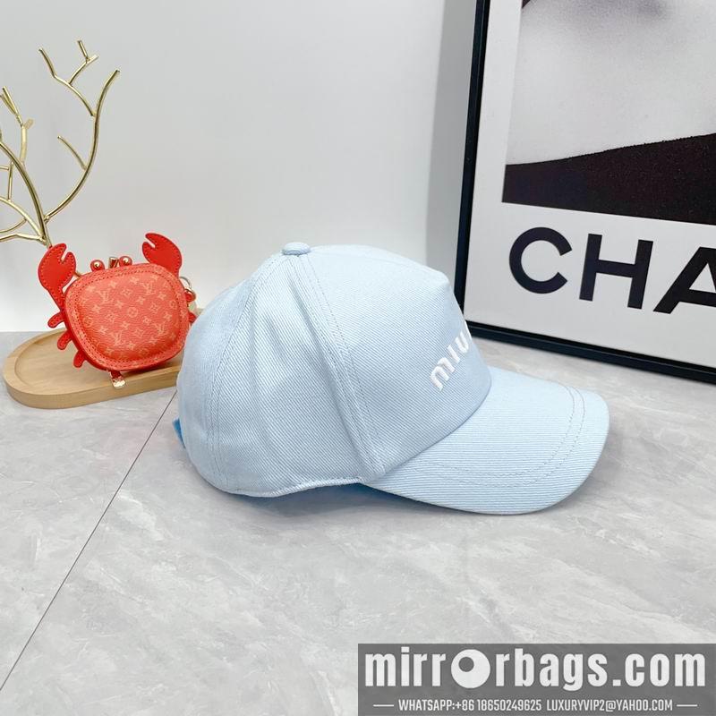 Miumiu Hat dx03