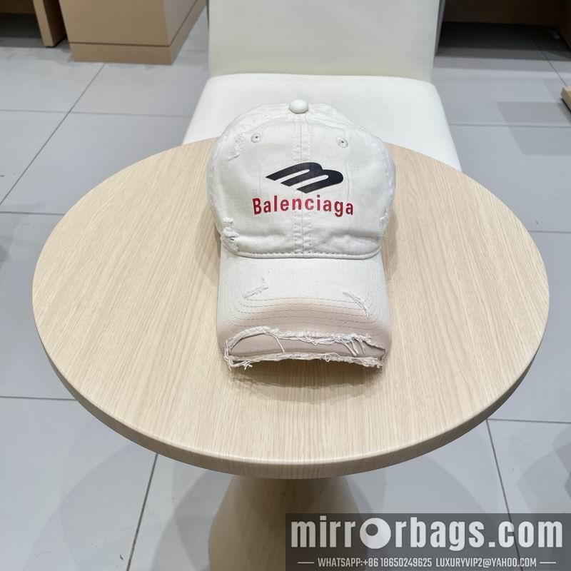 Balenciaga Hat 041402