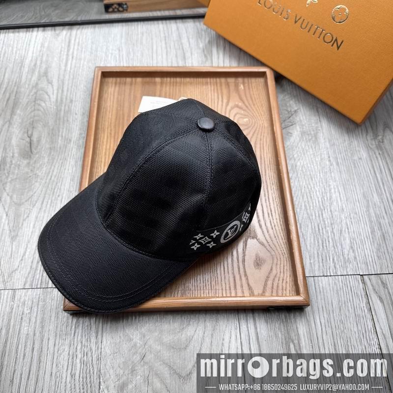 LV Hat dx47